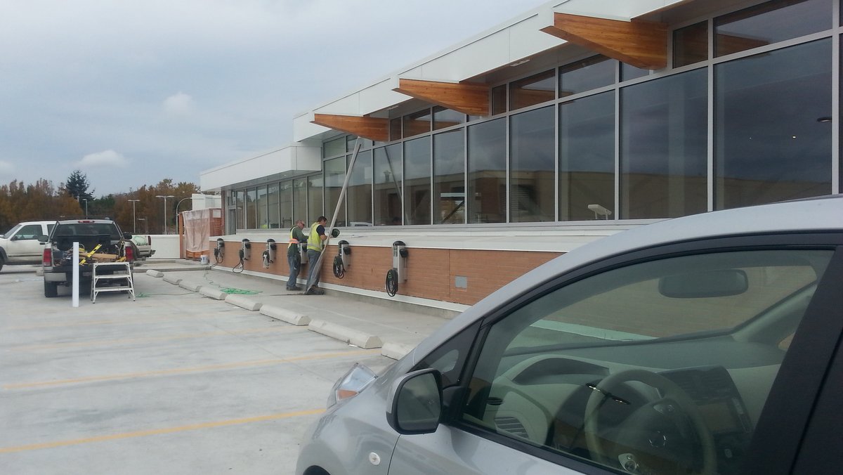 Hillside Shopping Center Almost Ready with Six EV Charging Stations