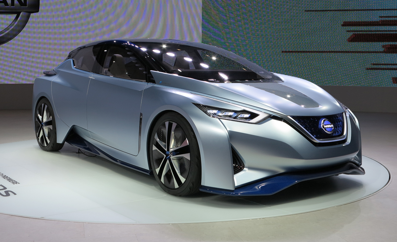 Nissan IDS Concept: Autonomous 60 kWh Next Gen LEAF