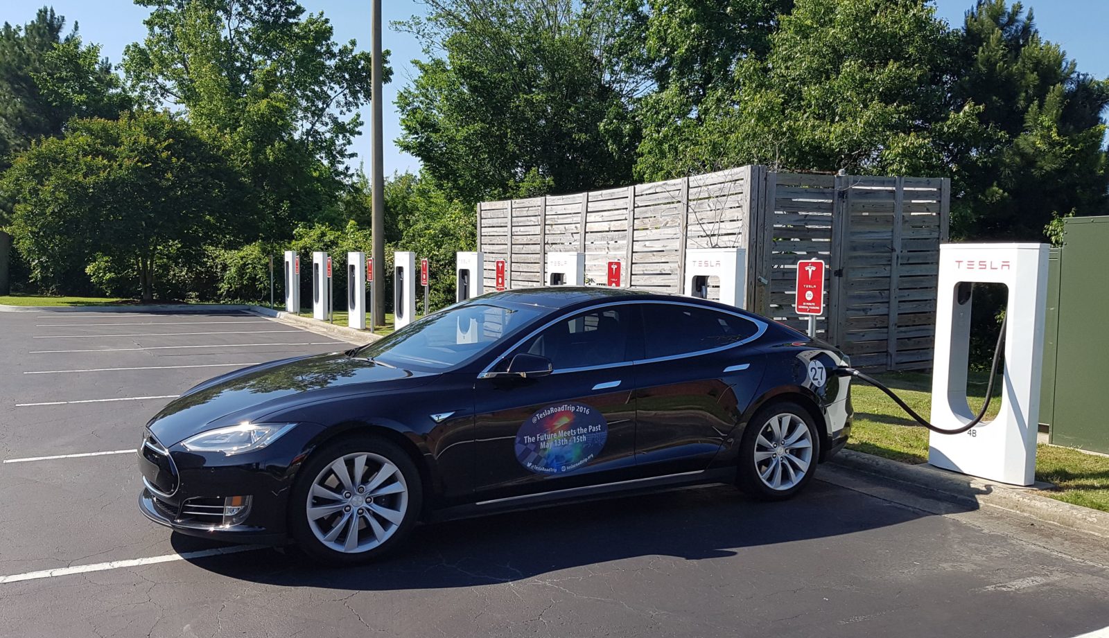 Tesla Model S Ventures North Of 60th Parallel In Canada For First Time Ever