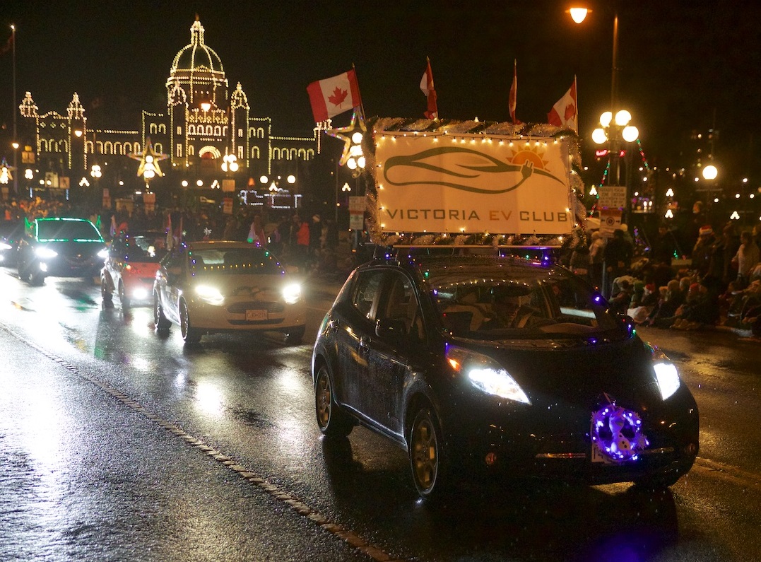 VEVC in the 2016 Santa’s Light Parade